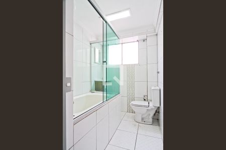 Apartamento para alugar com 65m², 2 quartos e 1 vaga Apartamento para alugar com 65m², 2 quartos e 1 vagaBanheiro