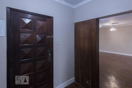 Apartamento à venda com 120m², 2 quartos e 2 vagasHall Entrada