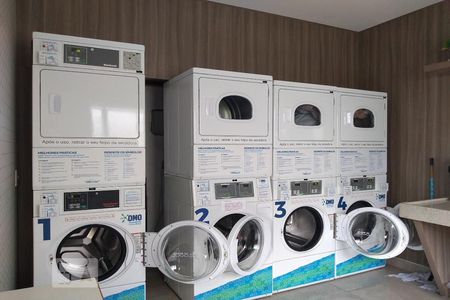 Studio à venda com 32m², 1 quarto e 1 vaga Studio à venda com 32m², 1 quarto e 1 vagaÁrea comum Lavanderia