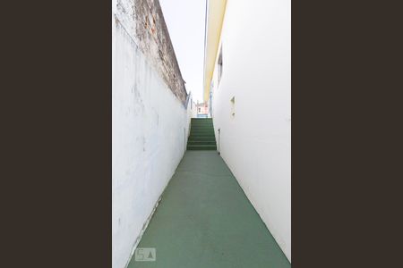 Casa para alugar com 70m², 4 quartos e 2 vagasCorredor da Área de Serviço