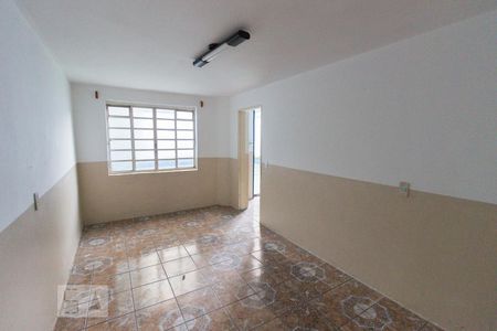 Casa para alugar com 70m², 4 quartos e 2 vagasQuarto de Serviço 1
