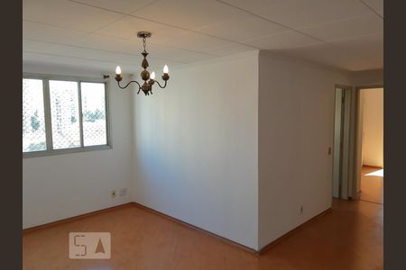 Apartamento para alugar com 72m², 2 quartos e 1 vagaSala