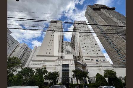 Apartamento para alugar com 42m², 1 quarto e 1 vaga Apartamento para alugar com 42m², 1 quarto e 1 vagaFachada
