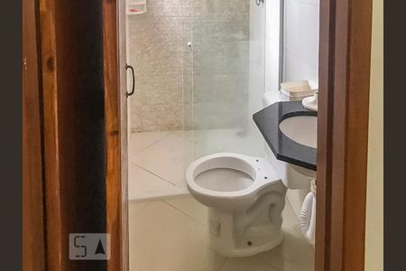 Banheiro de apartamento à venda com 2 quartos, 46m² em Parque das Nações, Santo André