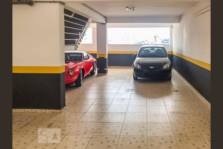 Garagem de apartamento à venda com 2 quartos, 46m² em Parque das Nações, Santo André