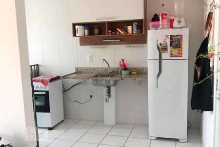 Cozinha de apartamento para alugar com 1 quarto, 44m² em Jardim Olavo Bilac, São Bernardo do Campo