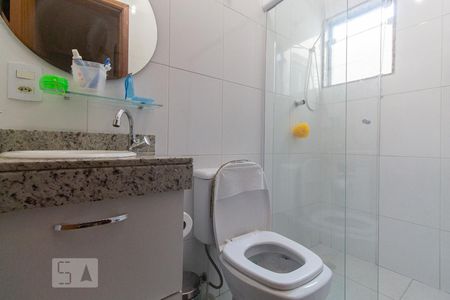 Banheiro social de casa à venda com 3 quartos, 110m² em Vila Matilde, São Paulo