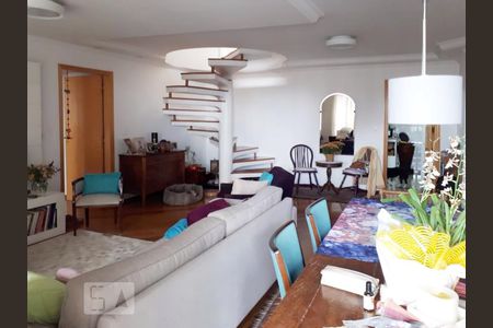 Sala de apartamento à venda com 4 quartos, 220m² em Vila Pompéia, São Paulo