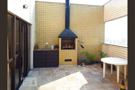 Apartamento à venda com 220m², 4 quartos e sem vagaChurrasqueira