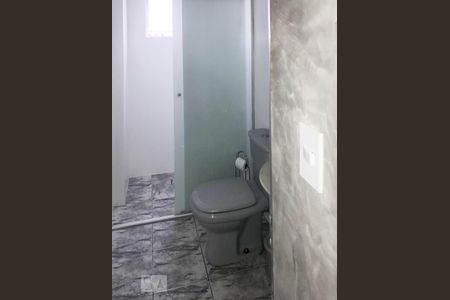 Apartamento para alugar com 85m², 2 quartos e 1 vaga Apartamento para alugar com 85m², 2 quartos e 1 vagaBanheiro