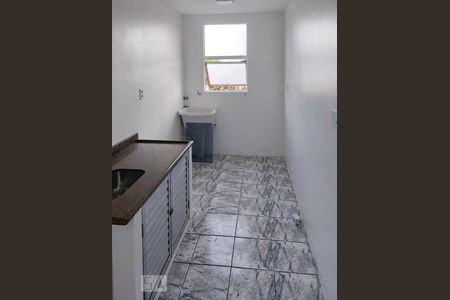 Apartamento para alugar com 85m², 2 quartos e 1 vaga Apartamento para alugar com 85m², 2 quartos e 1 vagaCozinha e área de serviço