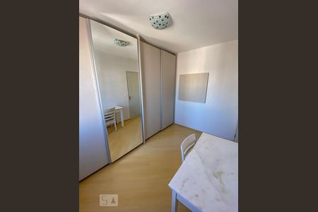 Quarto 1 de apartamento para alugar com 2 quartos, 54m² em Chácara Santo Antônio (zona Sul), São Paulo