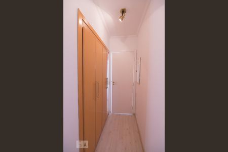 Apartamento à venda com 121m², 3 quartos e 2 vagas Apartamento à venda com 121m², 3 quartos e 2 vagasCorredor