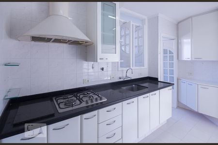 Apartamento à venda com 121m², 3 quartos e 2 vagas Apartamento à venda com 121m², 3 quartos e 2 vagasCozinha