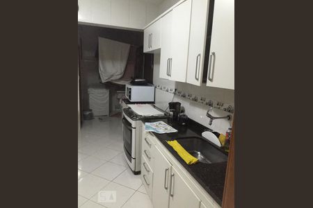 Cozinha de apartamento para alugar com 2 quartos, 83m² em Piedade, Rio de Janeiro
