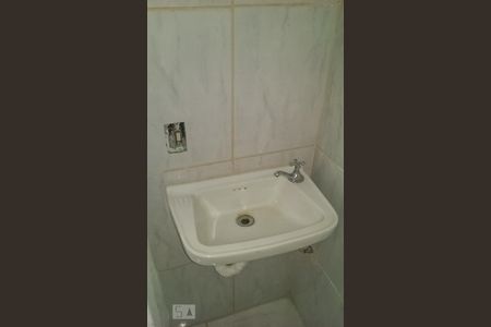 Banheiro - Torneira de kitnet/studio à venda com 1 quarto, 24m² em Bom Fim, Porto Alegre
