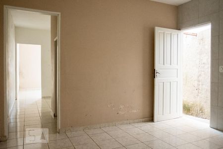 Cozinha de casa para alugar com 1 quarto, 50m² em Limoeiro, São Paulo