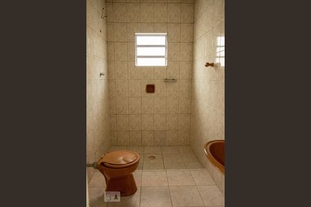 Banheiro de casa para alugar com 1 quarto, 50m² em Limoeiro, São Paulo