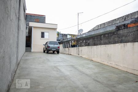 Casa para alugar com 50m², 1 quarto e 6 vagas Casa para alugar com 50m², 1 quarto e 6 vagasGaragem