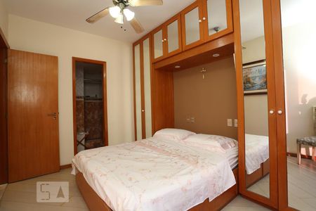 Suíte 1 de apartamento à venda com 3 quartos, 210m² em Copacabana, Rio de Janeiro