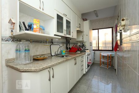 Apartamento à venda com 210m², 3 quartos e 4 vagasCozinha