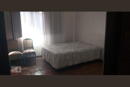 Casa à venda com 900m², 4 quartos e 6 vagas