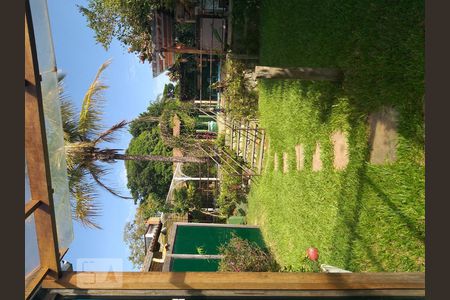 Casa à venda com 900m², 4 quartos e 6 vagas