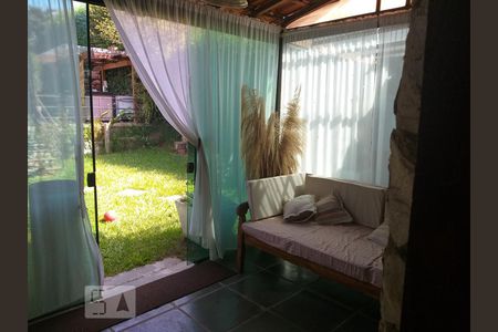 Casa à venda com 900m², 4 quartos e 6 vagas