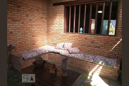 Casa à venda com 900m², 4 quartos e 6 vagas