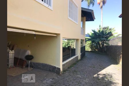 Casa à venda com 400m², 4 quartos e 6 vagasGaragem