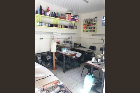 Casa à venda com 400m², 4 quartos e 6 vagasÁrea de Serviço