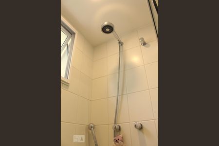 Apartamento para alugar com 204m², 3 quartos e 3 vagas Apartamento para alugar com 204m², 3 quartos e 3 vagasBanheiro da Suíte 1