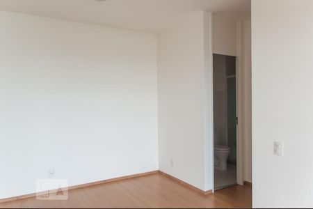 Sala de apartamento para alugar com 2 quartos, 70m² em Planalto, São Bernardo do Campo