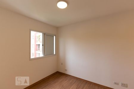 Suíte de apartamento para alugar com 3 quartos, 100m² em Vila Sônia, São Paulo