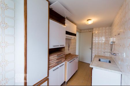 Cozinha de apartamento para alugar com 1 quarto, 42m² em Bela Vista, São Paulo