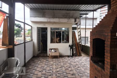 Varanda de casa à venda com 3 quartos, 240m² em Vila Anastácio, São Paulo