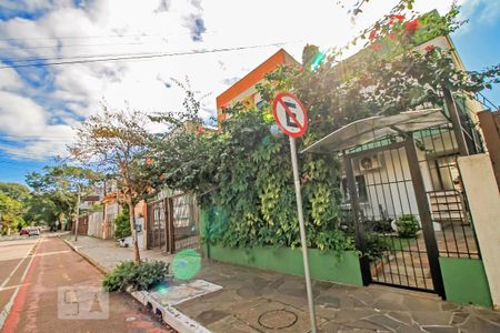 Fachada de apartamento para alugar com 1 quarto, 38m² em Rio Branco, Porto Alegre