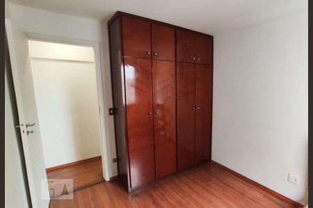 Quarto 3 de apartamento para alugar com 3 quartos, 68m² em Jardim Vila Formosa, São Paulo