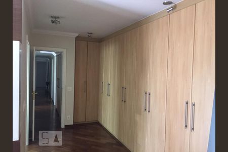 Apartamento à venda com 228m², 3 quartos e 4 vagas Apartamento à venda com 228m², 3 quartos e 4 vagasÁrea comum