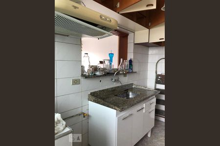 Apartamento para alugar com 65m², 2 quartos e 1 vagaCozinha