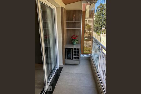 Varanda de kitnet/studio à venda com 1 quarto, 49m² em Tamboré, Santana de Parnaíba