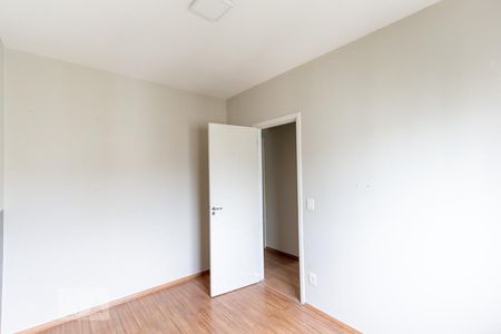 Apartamento à venda com 87m², 3 quartos e 2 vagasQuarto 2