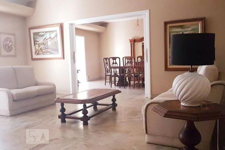 Apartamento à venda com 400m², 4 quartos e 1 vaga Apartamento à venda com 400m², 4 quartos e 1 vagaSala