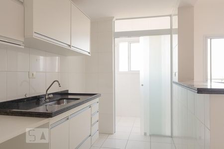 Apartamento para alugar com 130m², 2 quartos e 2 vagasCozinha