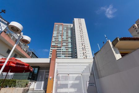 Apartamento à venda com 45m², 1 quarto e 1 vagaFachada - Condomínio