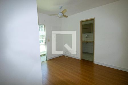 Sala de apartamento à venda com 2 quartos, 43m² em Jacarepaguá, Rio de Janeiro