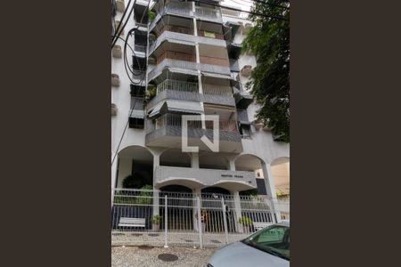 Apartamento para alugar com 86m², 2 quartos e 1 vagaFachada