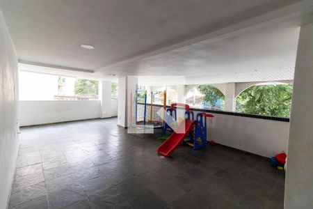 Apartamento para alugar com 86m², 2 quartos e 1 vagaÁrea comum