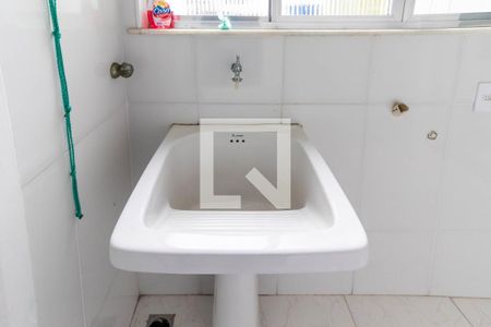 Apartamento para alugar com 86m², 2 quartos e 1 vagaÁrea de Serviço