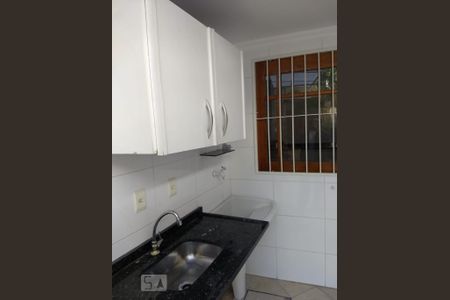 Casa para alugar com 99m², 2 quartos e 1 vagaCozinha
